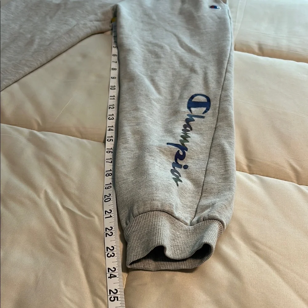 Champion Gray Sweatpants Relaxed Fit Elastic Cuffs